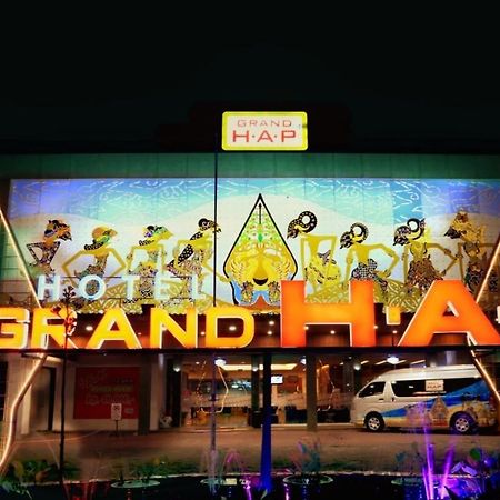 Hotel Grand Hap Solo Exterior foto
