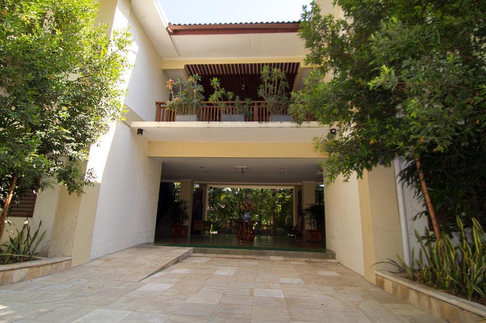 Hotel Grand Hap Solo Exterior foto