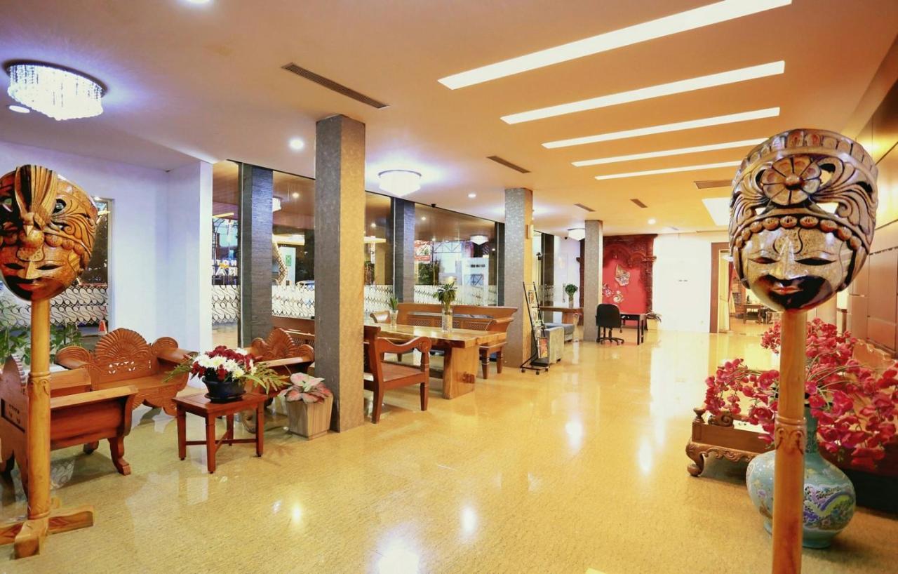 Hotel Grand Hap Solo Exterior foto