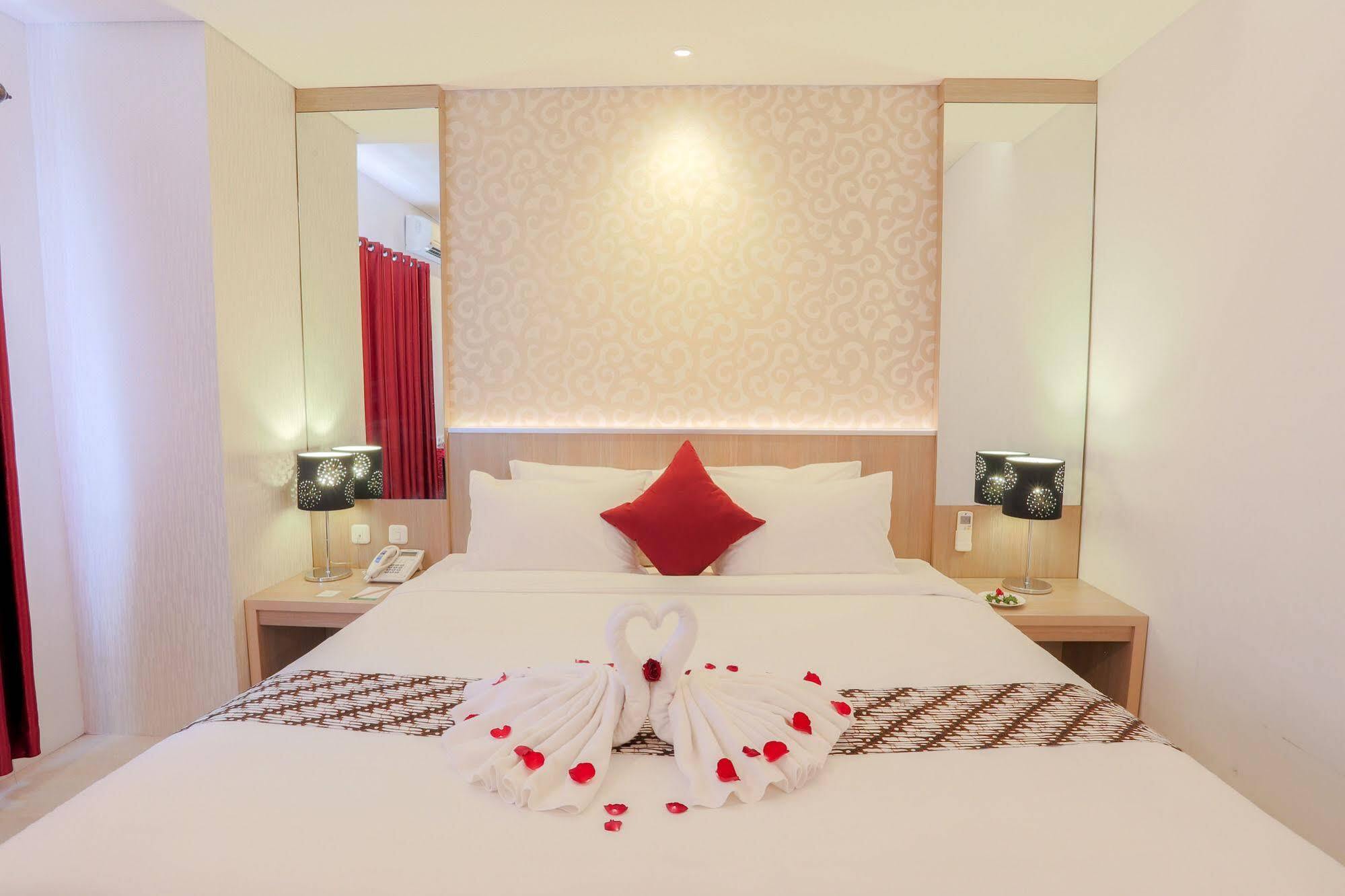 Hotel Grand Hap Solo Exterior foto
